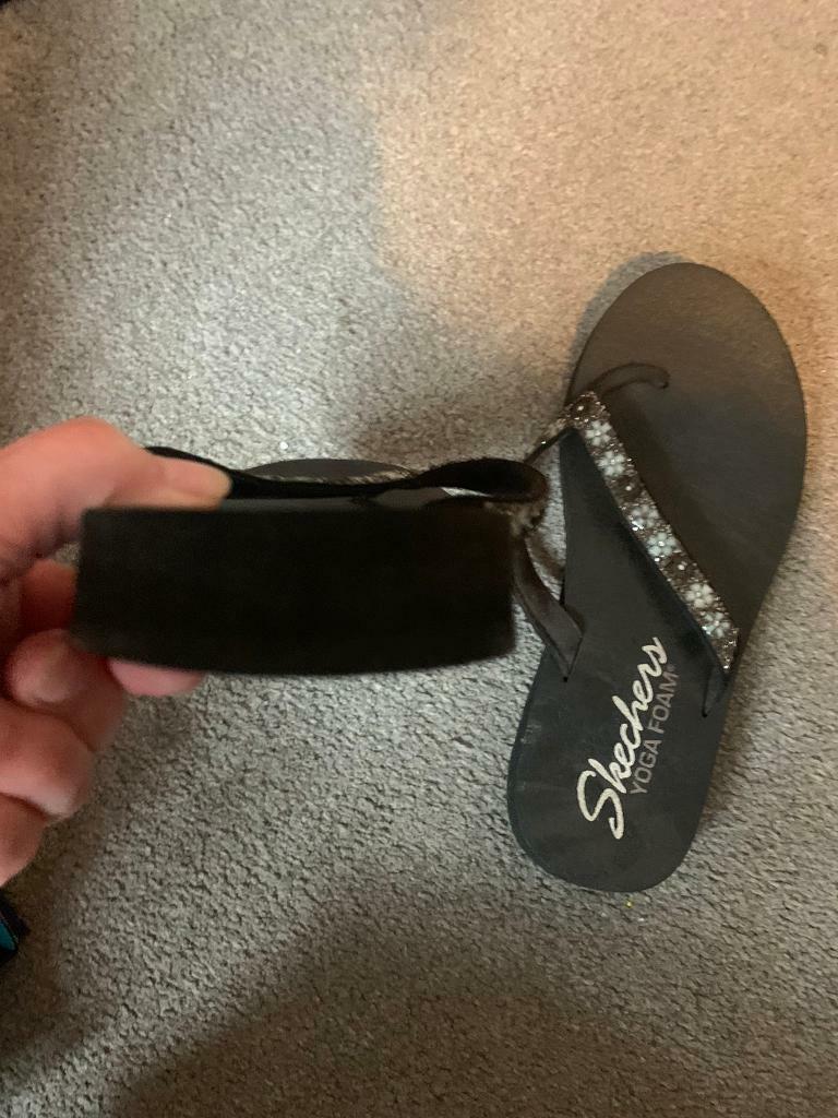 sketcher yoga foam